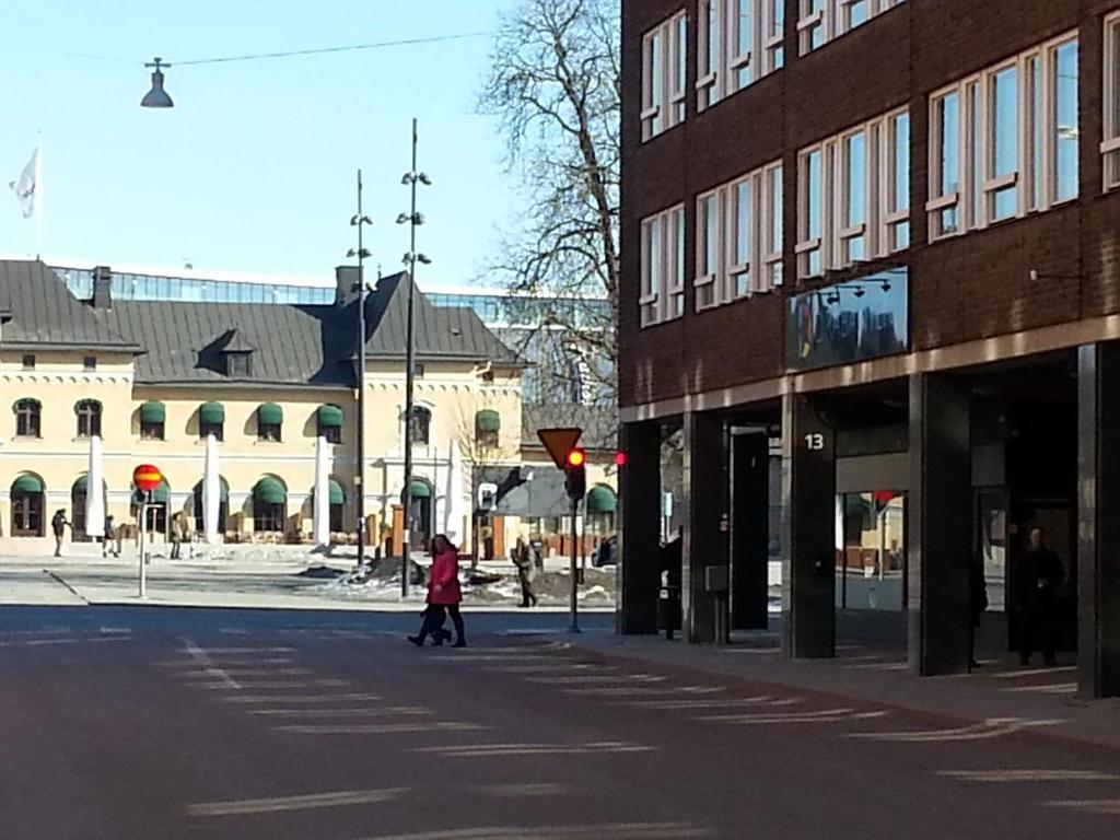 Vandrarhem Uppsala Centralstation Exteriér fotografie